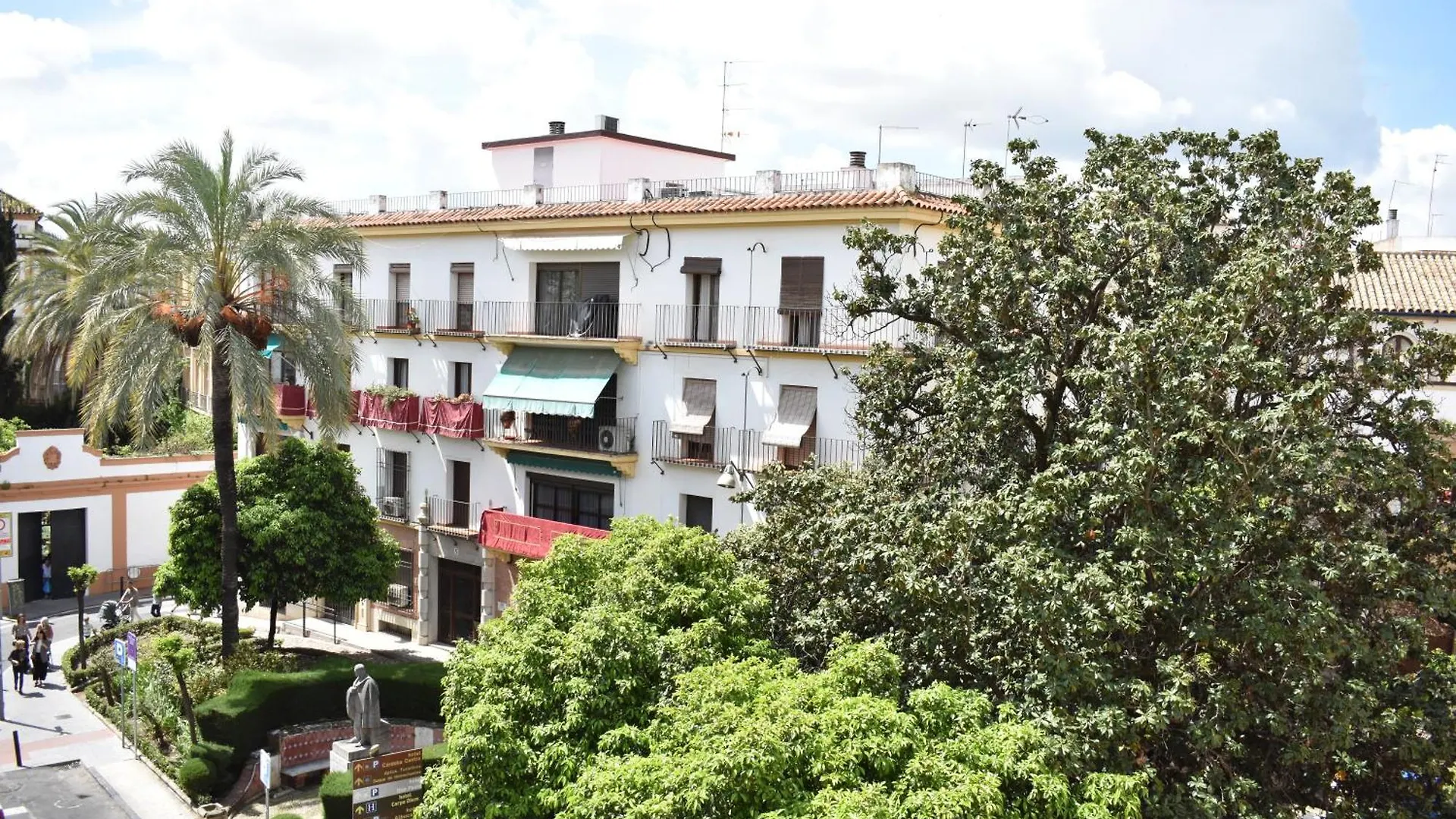 Apartamento En El Centro Con Parking Y Terraza Cordoba Apartment