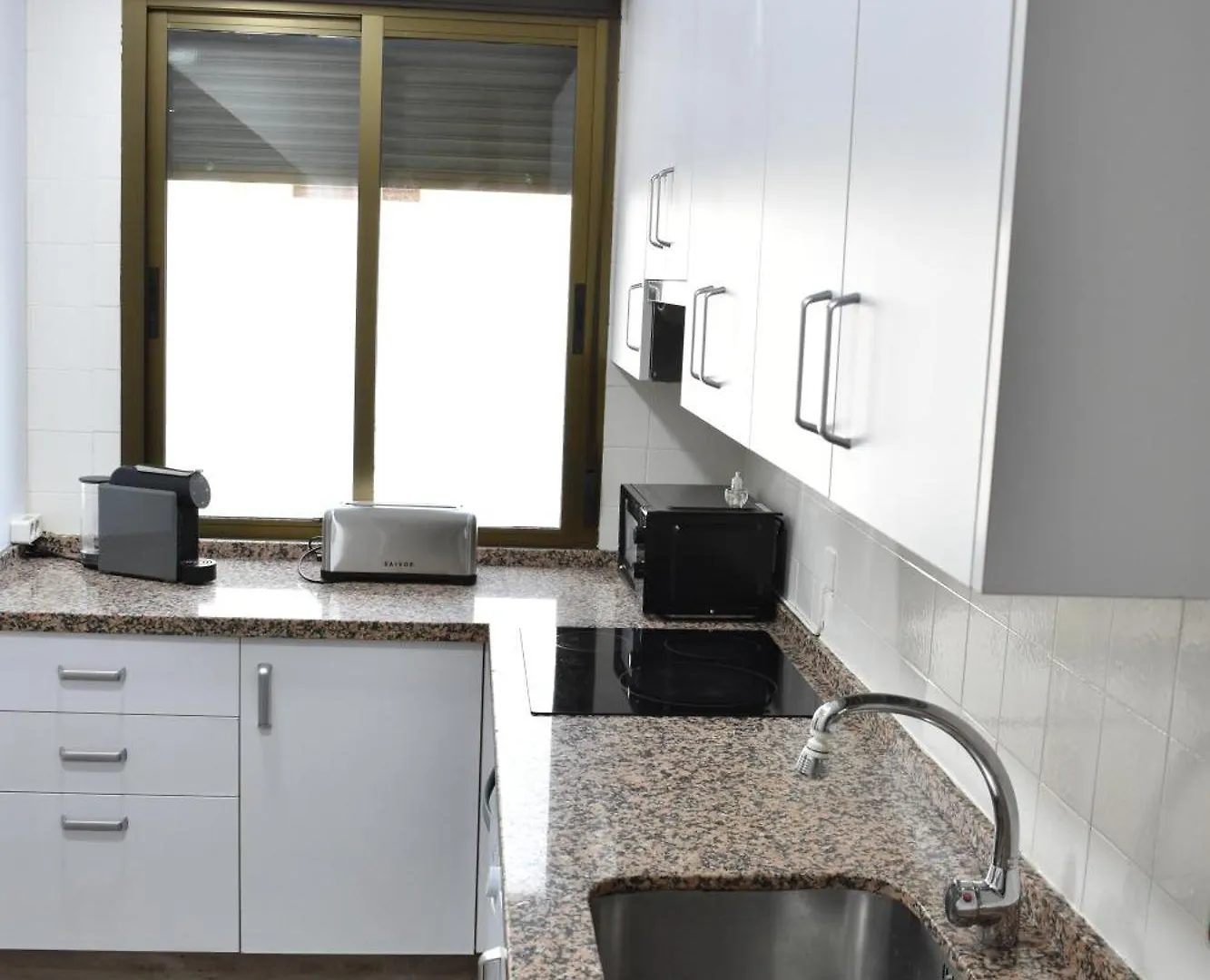 Apartamento En El Centro Con Parking Y Terraza Cordoba 0*,  Spain