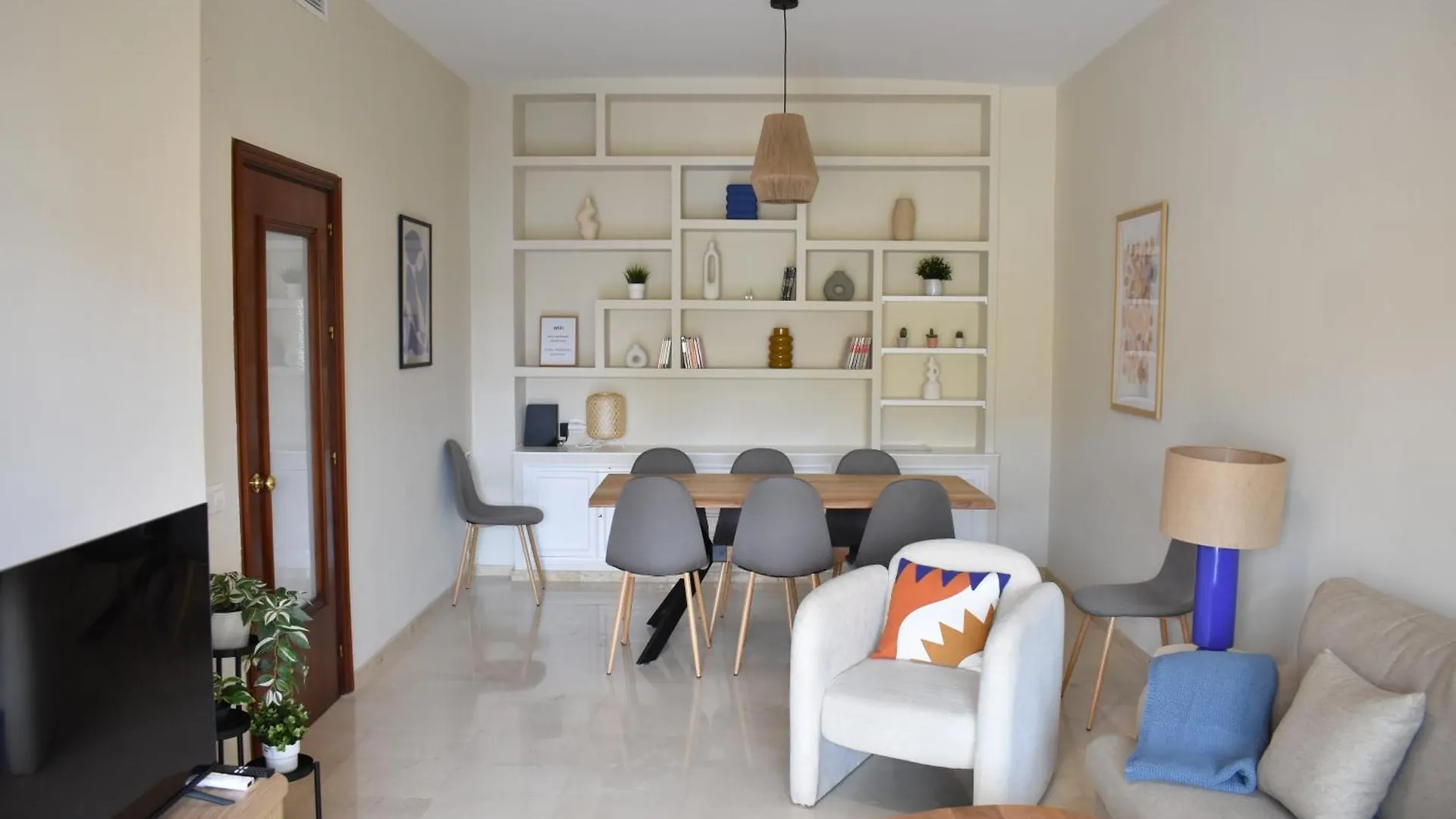 Apartamento En El Centro Con Parking Y Terraza Cordoba Spain